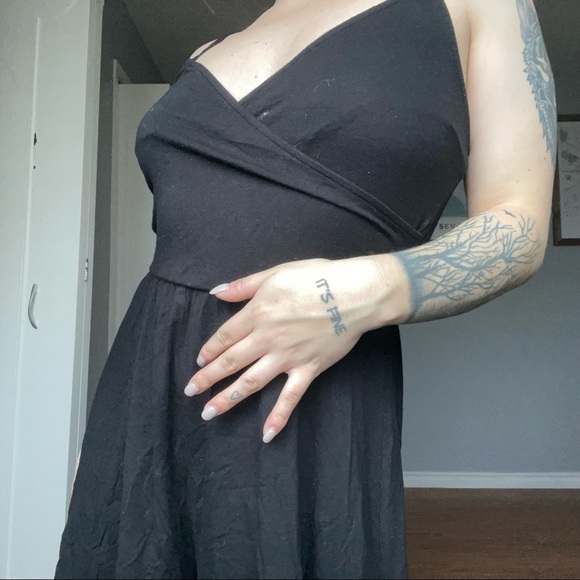 H&M romper / cute n cozy - Picture 2 of 3